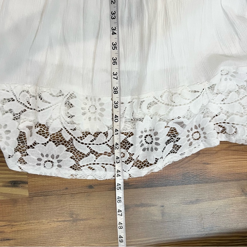 Robbie Bee White Floral Lace Maxi Dress - Picture 6 of 6